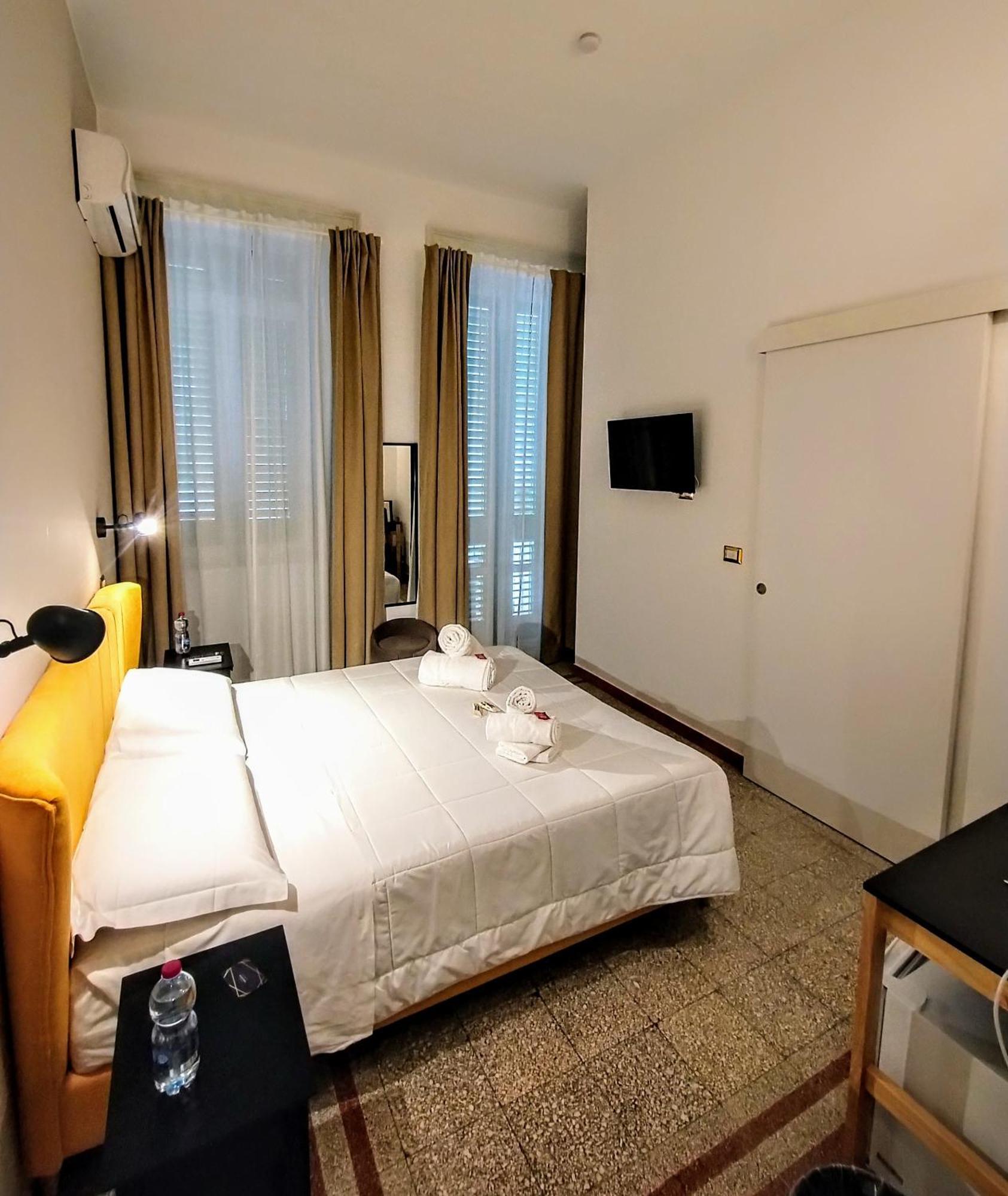 Suleima B&B Messina Centro Екстериор снимка